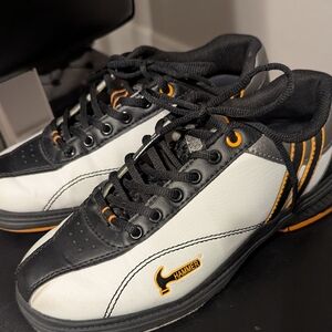 Men's Black and White Shoes